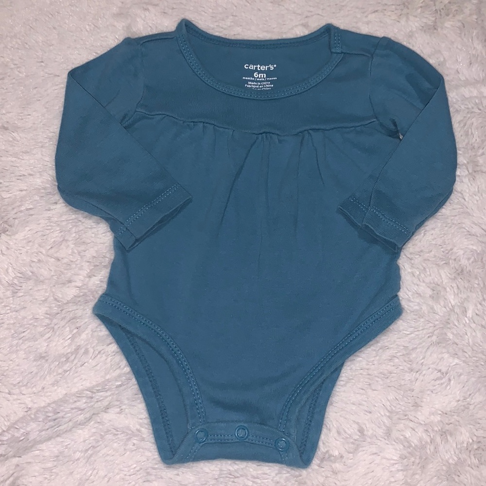 (3 for $10) Carter’s bodysuit 6 months baby girl clothing